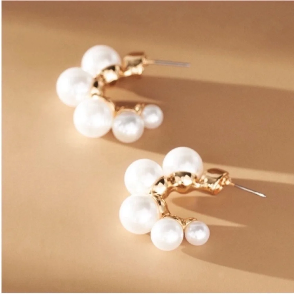 NWOT Anthropologie Ettika Gold Pearl Post Earrings